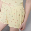 Kukkakuvioiset ribbatut pyjamat-shortsit