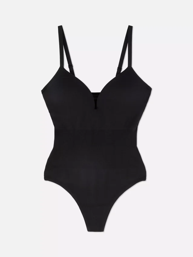 Kuppimallinen string-bodysuit