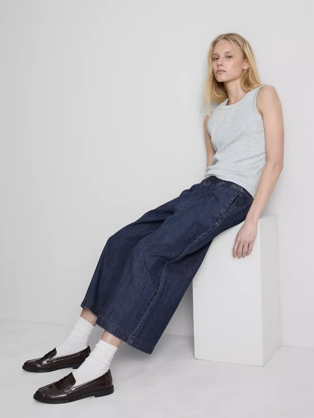 Leveälahkeiset culotte-farkut