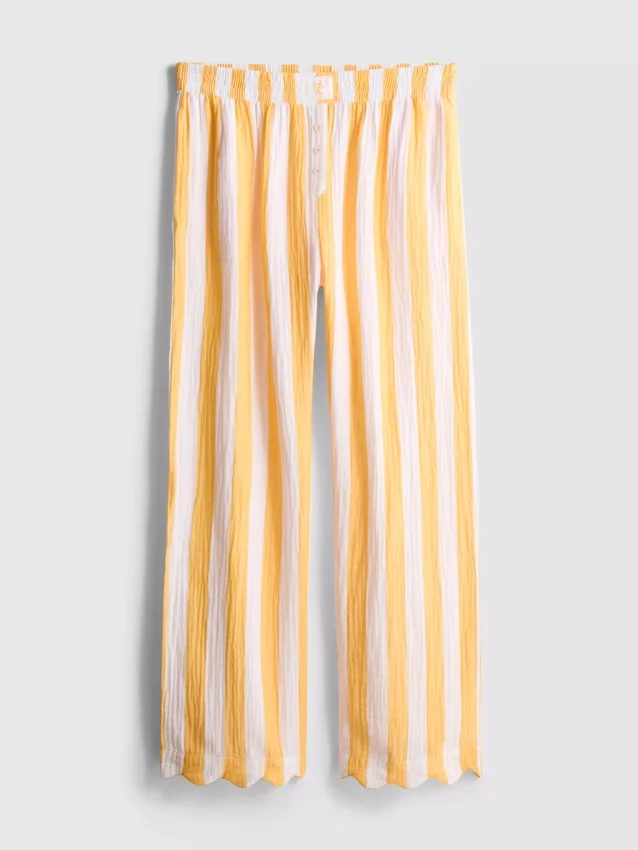 Love to Lounge -pyjamahousut, suorat lahkeet ja röyhelöt