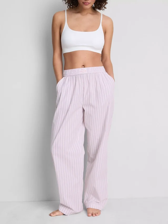 Love to Lounge: raidalliset suorat pyjamahousut