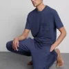 Lyhythihainen pyjaman yläosa