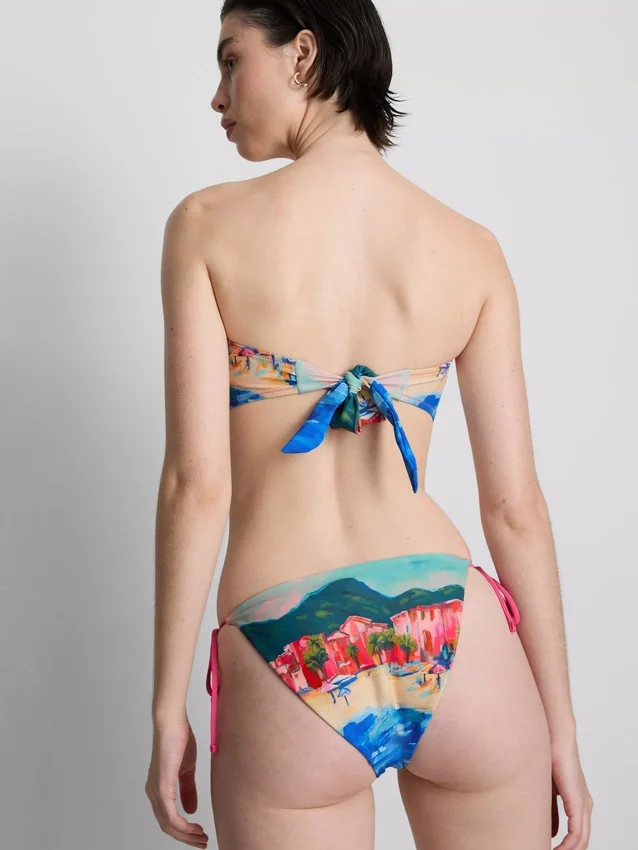 Maisemakuvioinen bandana-bikinitoppi