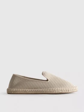 Matala neulottu espadrilli