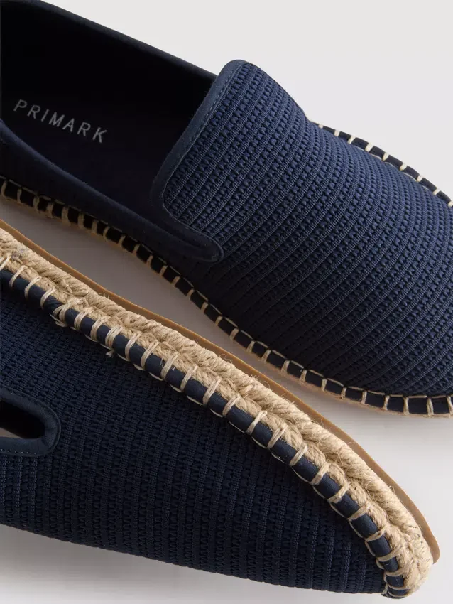 Matala neulottu espadrilli