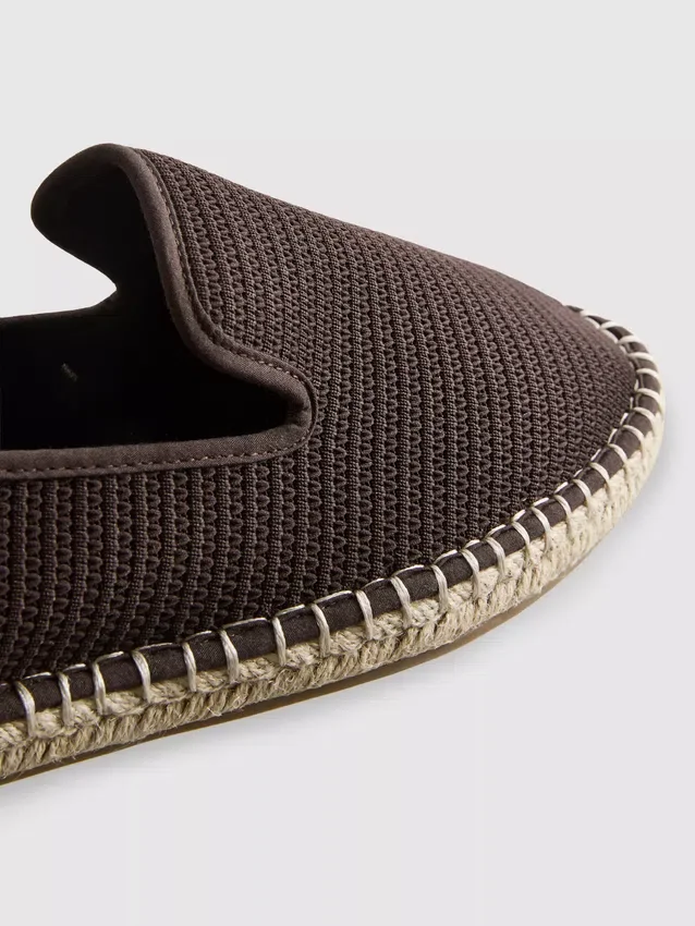 Matala neulottu espadrilli