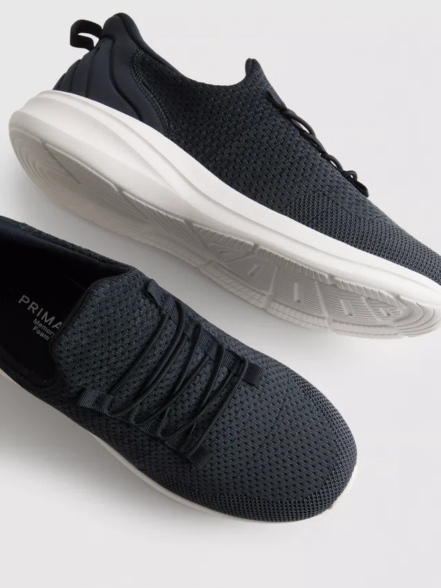 Matalan vartalon slip-on-tennarit
