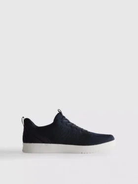 Matalan vartalon tennarit