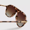 Metallireunaiset aviator-tyyliset aurinkolasit