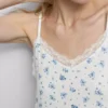 Modalipitoinen pyjamatoppi