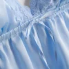 Morsiamen satiininen pitsinen babydoll-bralette