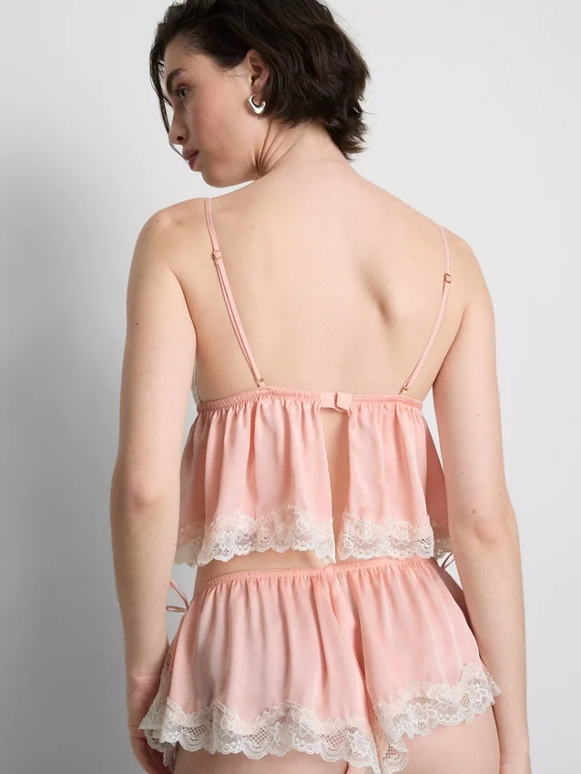 Morsiamen satiininen pitsinen babydoll-bralette