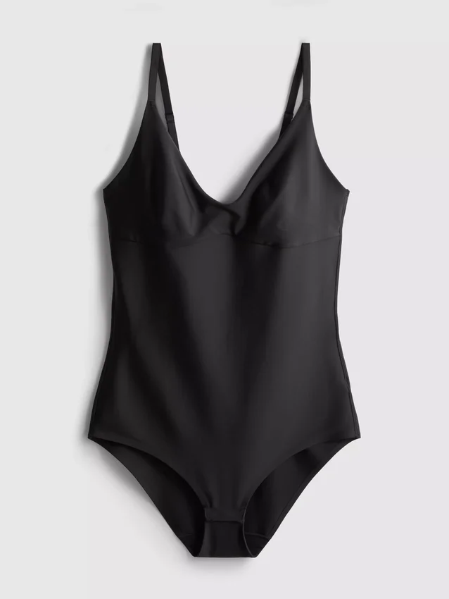 Muotoileva bodysuit