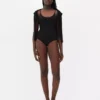 Muotoilevat alusvaatteet bodysuit