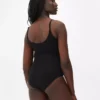Muotoilevat alusvaatteet bodysuit