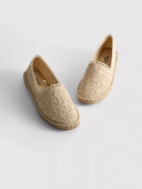 Nauhalliset espadrillot