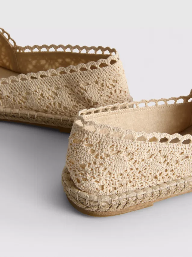 Nauhalliset espadrillot