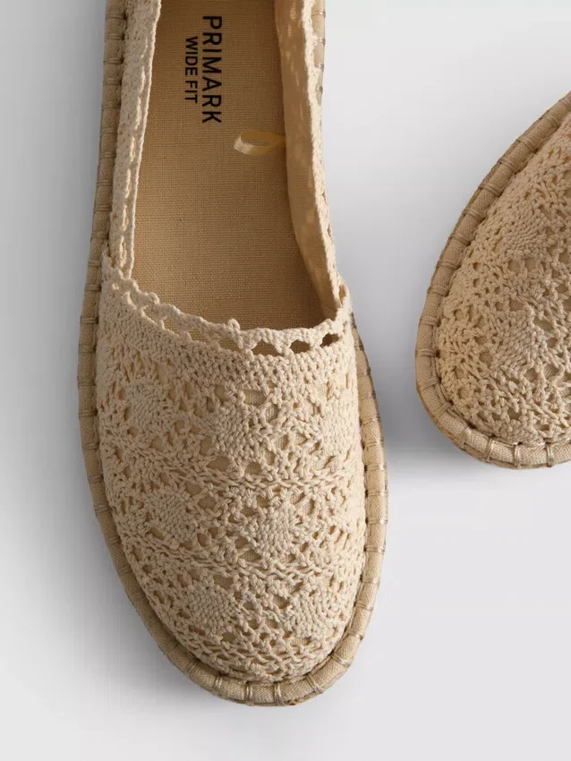 Nauhalliset espadrillot