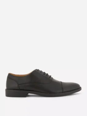 Nauhalliset juhlalliset loaferit