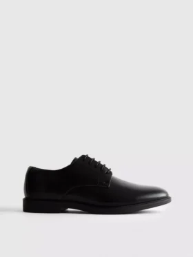 Nauhalliset oxford-kengät