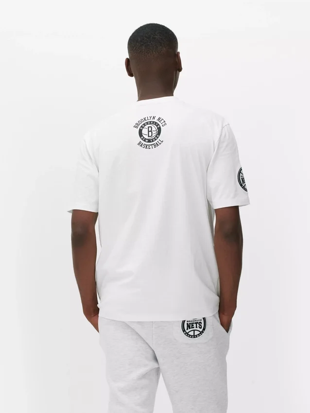 NBA Brooklyn Nets -grafiikkat-kauluspaita