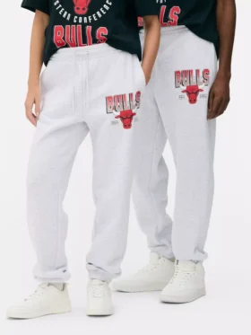 NBA Chicago Bulls -kiristysnauhalliset collegehousut