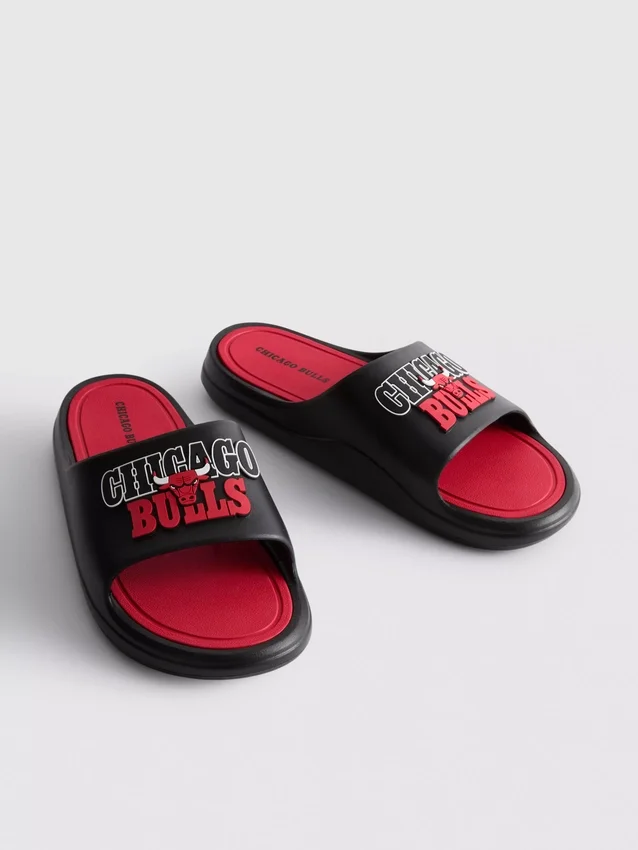 NBA Chicago Bulls -uima-sandaalit