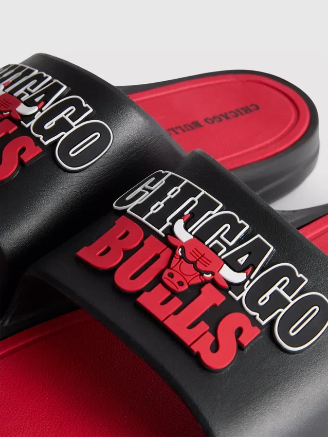 NBA Chicago Bulls -uima-sandaalit