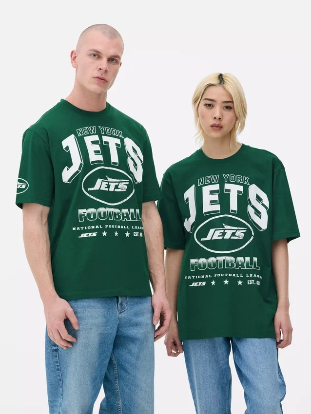 New York Jets -logolla varustettu t-paita