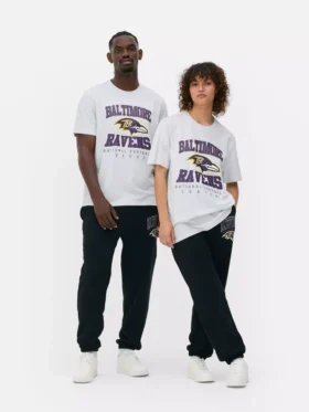 NFL Baltimore Ravens -logolla varustettu t-paita