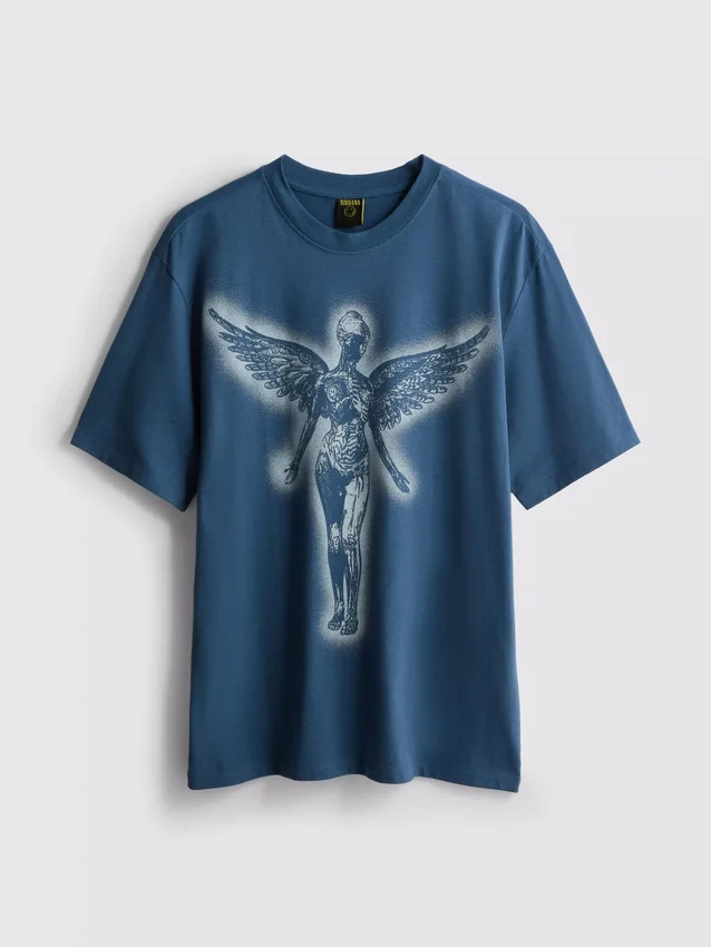 Nirvana-enkeli-kuvioinen t-paita
