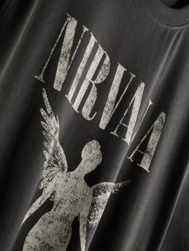 Nirvana-lyhyt pyjamasetti
