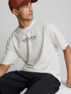 Nissan Formula E -Kauluspaidat