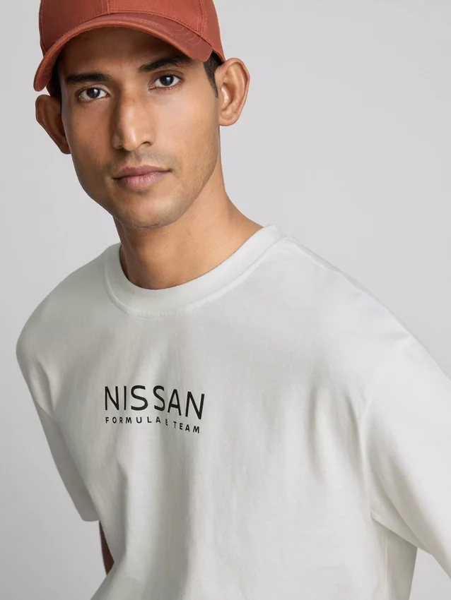 Nissan Formula E -Kauluspaidat