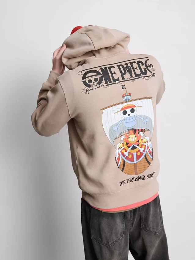 One Piece Thousand Sunny -huppari