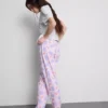 Painettu puuvillapyjamakokonaisuus
