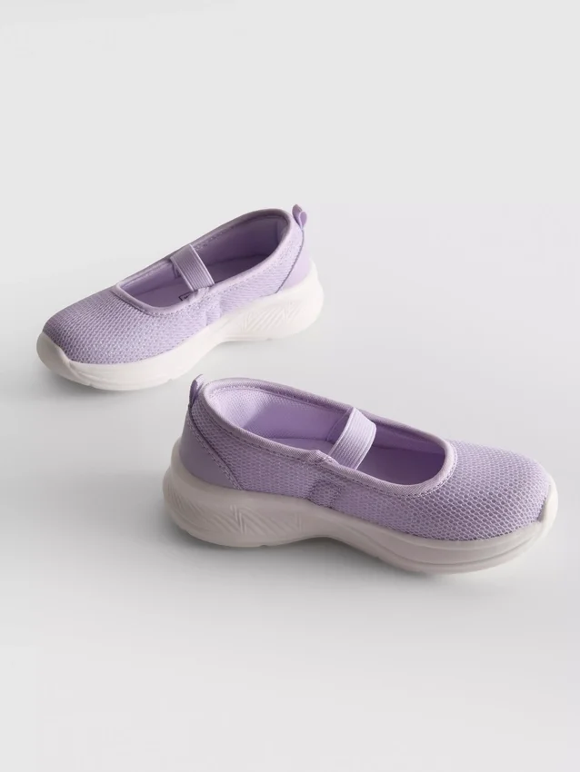 Paksupohjaiset ballerina-tennarit