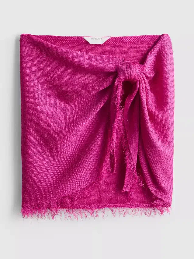 Paljettitupsuinen sarong