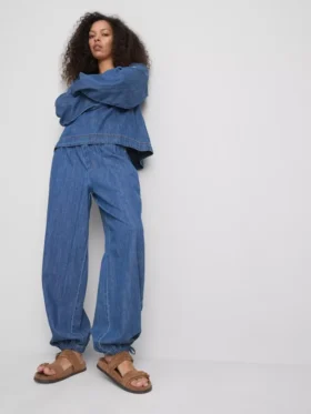 Paula Echevarrían puuvillapitoiset denim-harem-housut