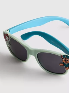 Paw Patrol -hahmoilla varustetut aurinkolasit