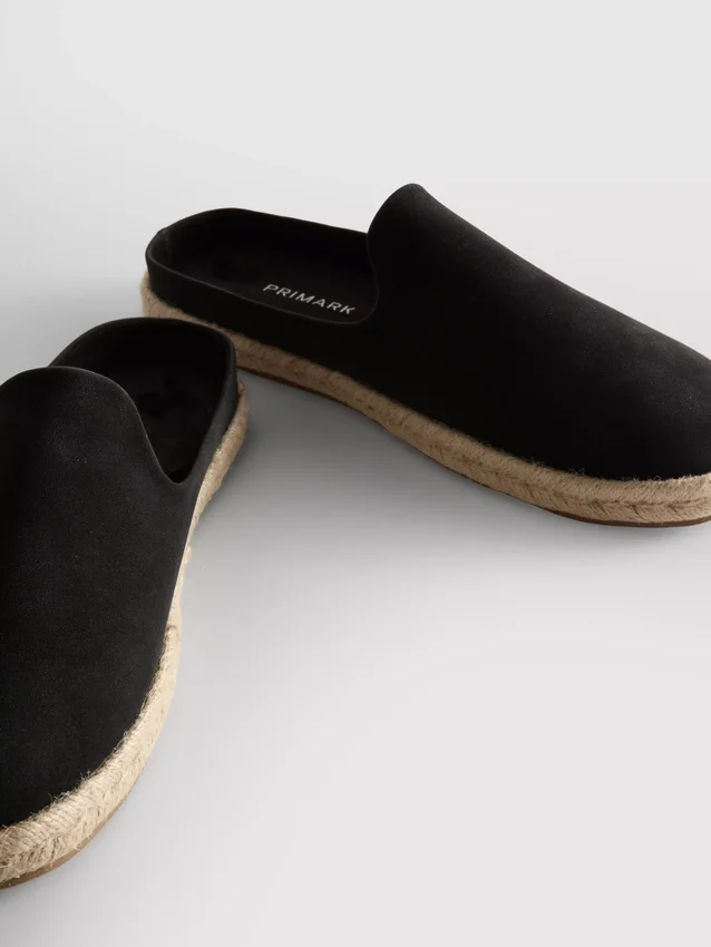Päälle puettavat espadrille-mules-sandaalit