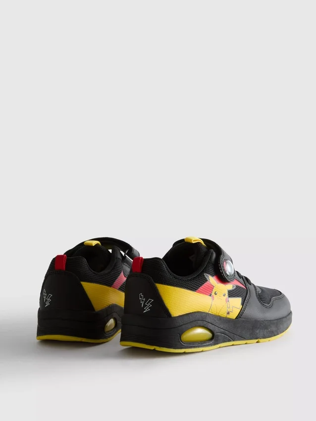 Pokémon-valostennarit