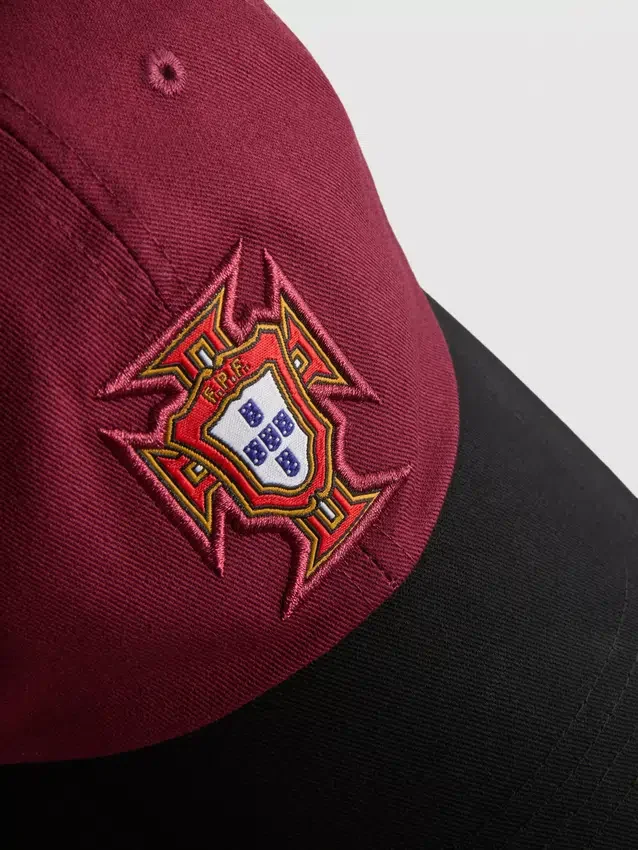 Portugal-baseball-lippis