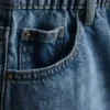 Puuvilladenimiset A-linjaiset shortsit