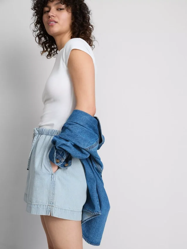 Puuvilladenimiset jogger-shortsit