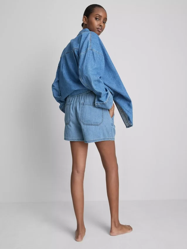 Puuvilladenimiset jogger-shortsit