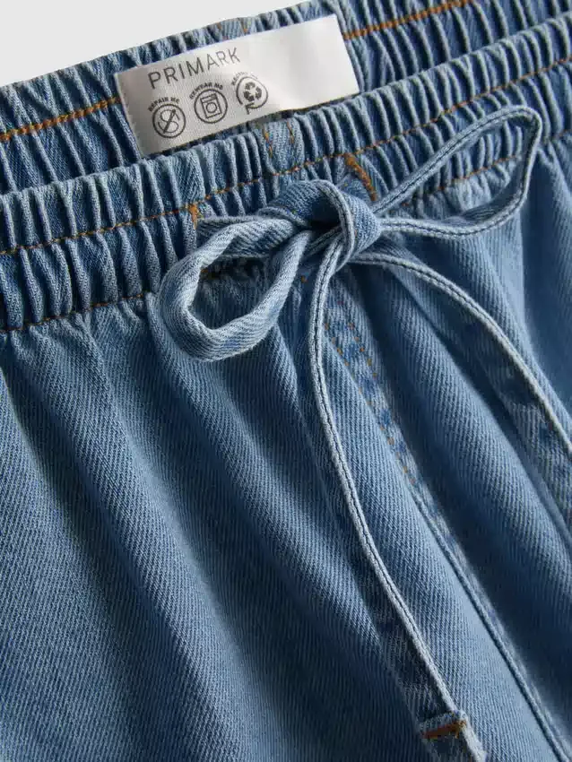 Puuvilladenimiset jogger-shortsit