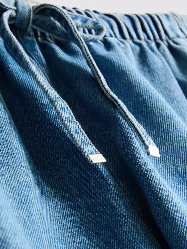 Puuvilladenimiset jogger-shortsit
