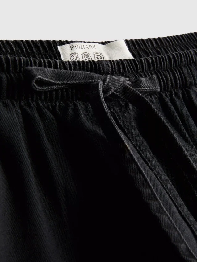 Puuvilladenimiset jogger-shortsit