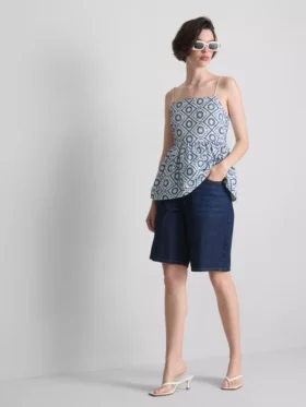 Puuvillainen cutwork-cami-toppi